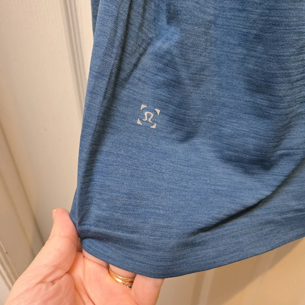 Lululemon Metal Vent Tech Long Sleeve Night Sea/Soft Denim - Picture 6 of 7